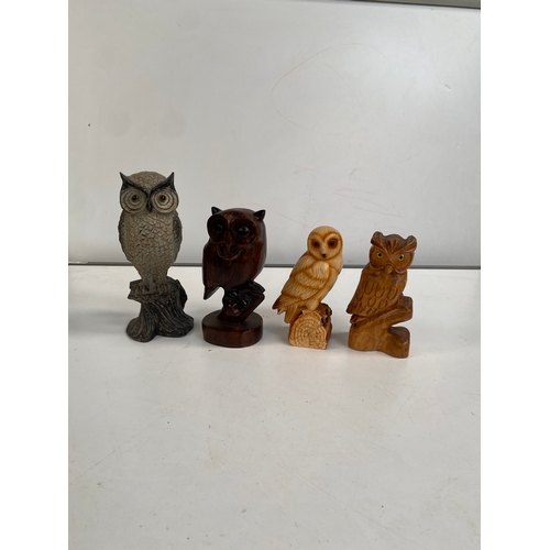 38 - Quantity of 4 wood & resin owl figures