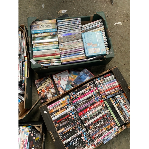 309 - Very large quantity of dvds