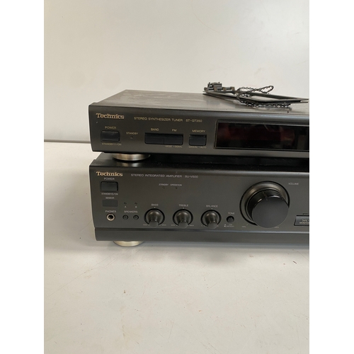 320 - Technics stereo tuner ST-GT350 and amplifier SU-V500 power tested only