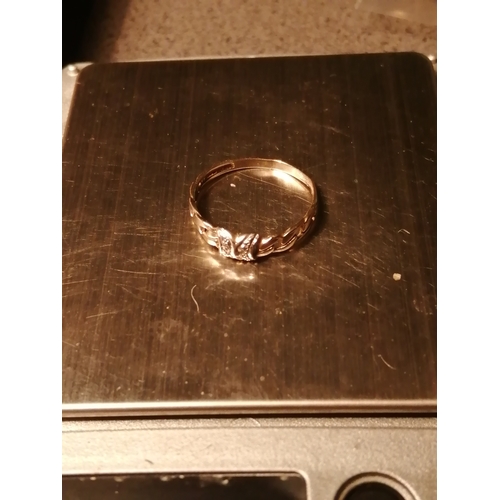 28A - 9ct gold ring 1.21 grams Size P