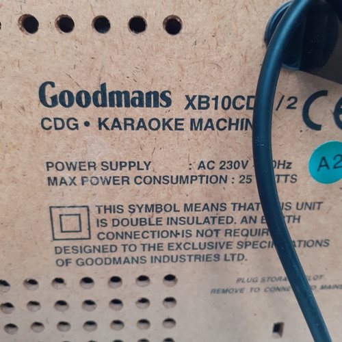 36 - Goodmans karaoke machine XB10CDG.