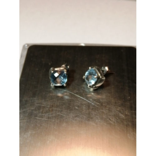 21A - Silver earrings with light blue gemstones 4.58 grams