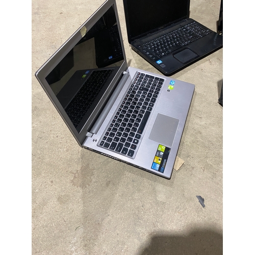 68 - Quantity of i3 & i5 laptops - sold as untested
