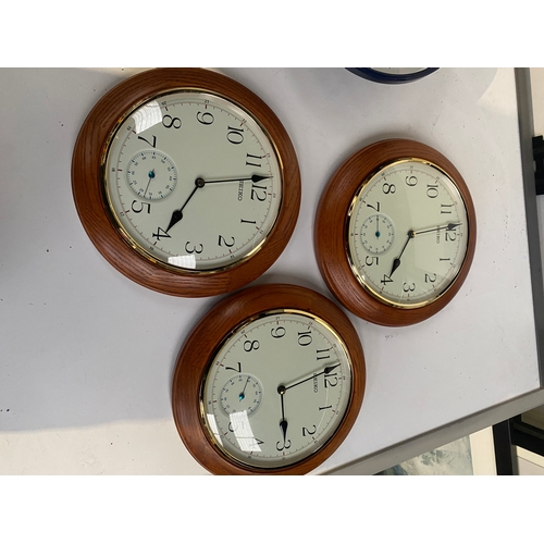 299 - 3x Seiko wall clock with seconds sub dial