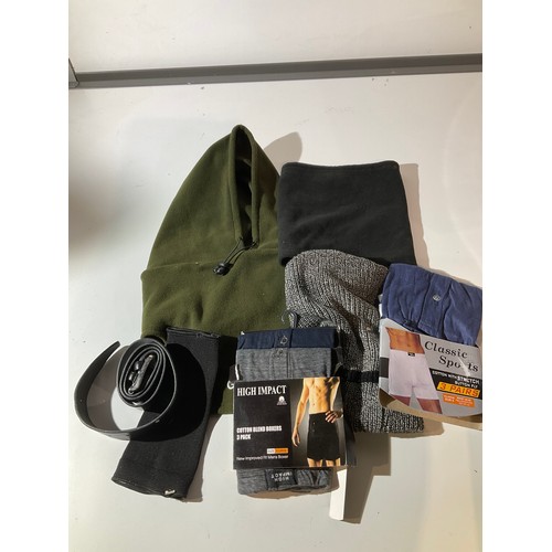 92 - Selection of Gent clothing to include pack of 3 boxers XL leather Belt Thermo wool hat plus more