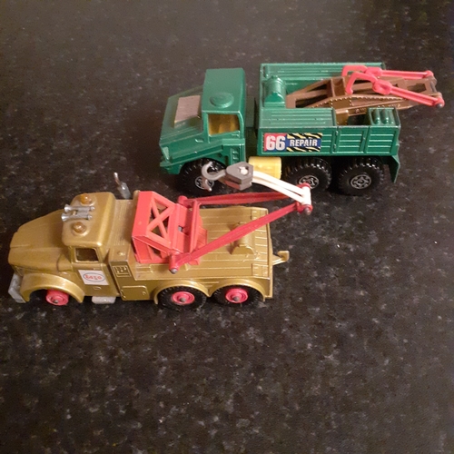 1 - 2 diecast matchbox recovery trucks. Super king and Scamnel