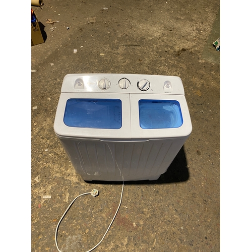 493 - Portable small twin tub ideal caravan washing machine