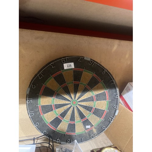 236 - Dartboard