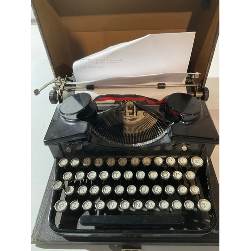 159 - Vintage imperial portable typewriter