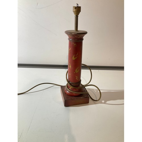 115 - vintage wooden table lamp