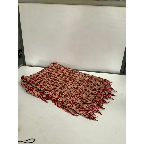 130A - Red and gold decorative cut out table runner