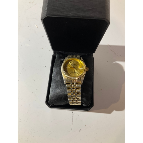 45A - Men’s ‘Rolex’ replica watch in case - working