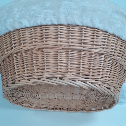 23 - Wicker laundry basket with cloth liner. Good clean condition