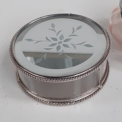 25 - 2 attractive glass compact dishes. Lidded.