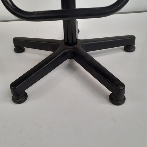 28 - Vintage solid bar stool with arms and 5 feet. Gas works.