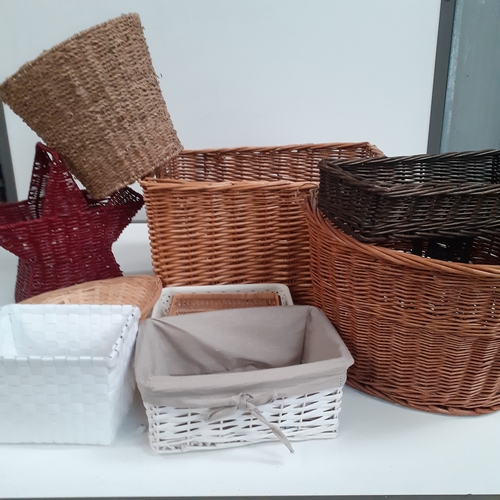 10 - Quantity of good quality clean wicker baskets