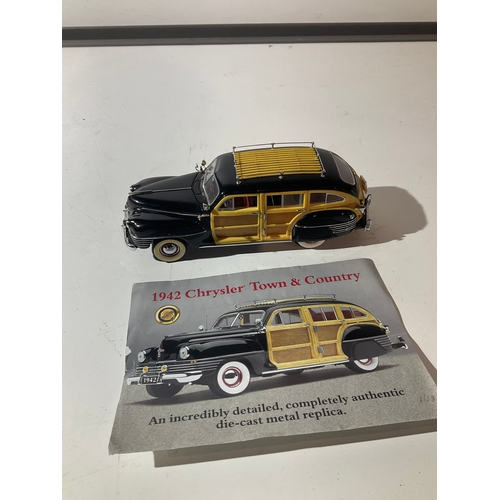 63 - 1/24 scale Danbury Mint 1942 Chrysler town & country die cast vehicle with box & certificate - mint ... 