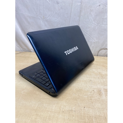 211 - Toshiba L755D, AMD A6-3400 processor, 4GB RAM, 500GB hard drive - windows 10 installed with charger