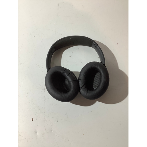 268A - Bose QC35 II wireless Bluetooth headphones - working