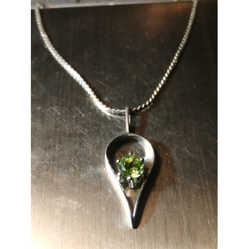 22A - Silver necklace with single green gemstone 2.92 grams