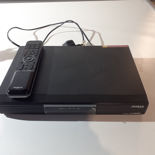 13 - Humax PVR-9150T Freeview recorder with remote. Working