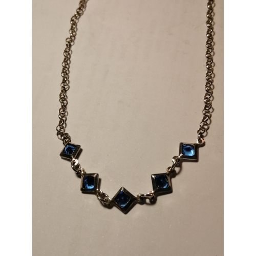 20A - Silver necklace set with 5 blue gemstones 4.75 grams