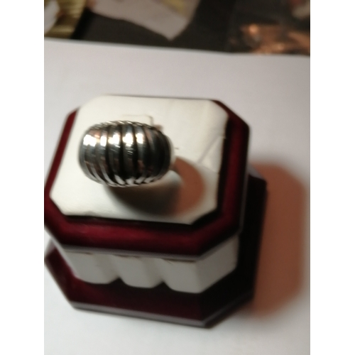 24A - Silver ring 6.33 grams Size O