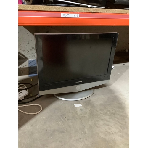 270 - Samsung 26” TV - working but no remote