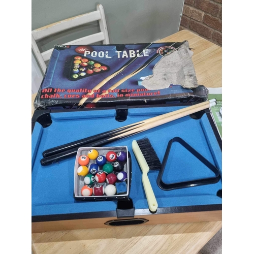 399A - red 5 Tabletop pool table