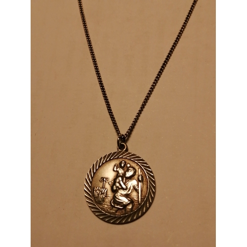 22A - Silver necklace with St Christopher pendant 5.0 grams