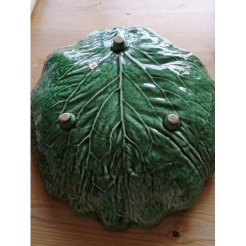 41A - Serving dish in the shape of a cabbage leaf (approx 30cm x 30cm)