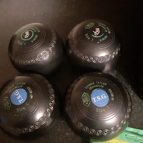 152 - Quality bowling lot including Thomas Taylor international bowls size 1 in a two tier Prohawk bag. Sw... 