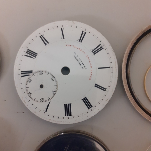 112 - Quantity of watch movements, faces and cases. Sold for spares and repairs