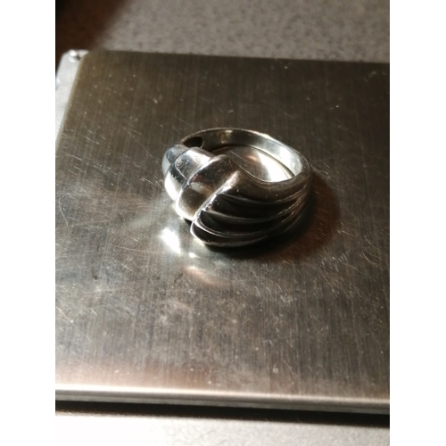 24A - Silver ring 4.9 grams Size N