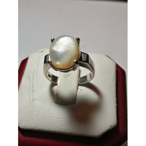 26A - Silver ring set with large single white gemstone 4.0 grams Size L