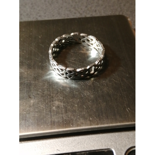 28A - Silver ring with Celtic design 3.84 grams Size Z +