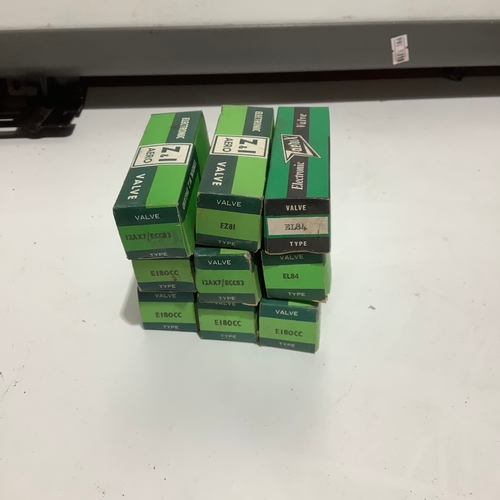 38 - 9x Z&I Aero valves with original boxes