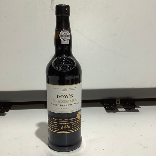 50 - Sealed bottle of Dow’s trademark fines reserve port