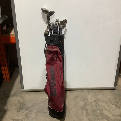 194 - Hotblade golf clubs in case