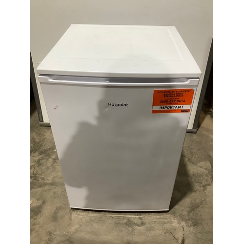 385 - Hotpoint 3 drawer under counter freezer - working