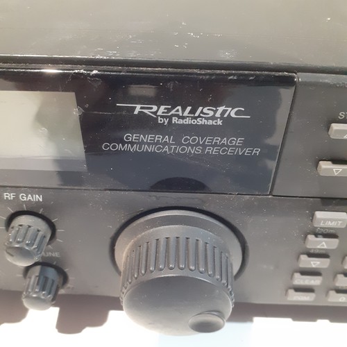 116 - Realistic radio shack communication receiver. DX-394