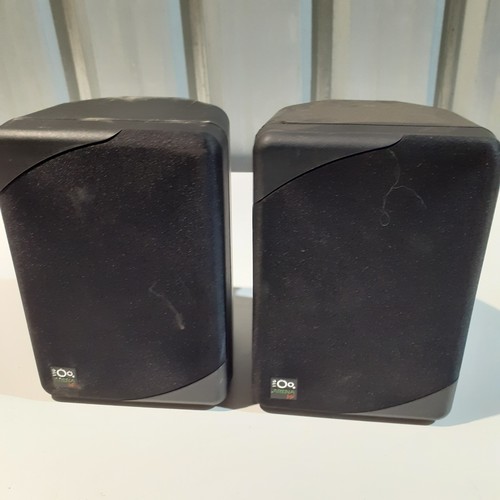 15 - Pair Arena Hi Fi speakers 80w. Working