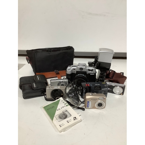 69 - Quantity of cameras & cases