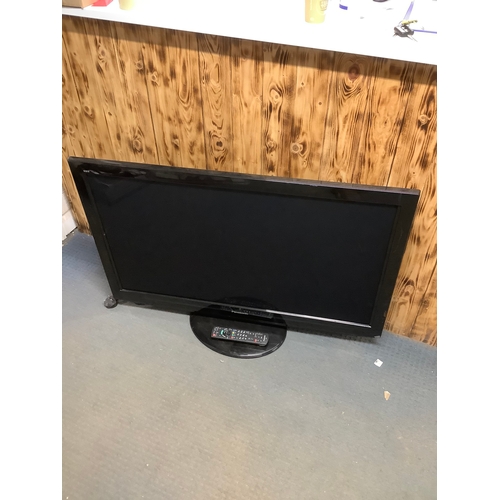 424 - Panasonic 42” plasma tv with remote - good condition