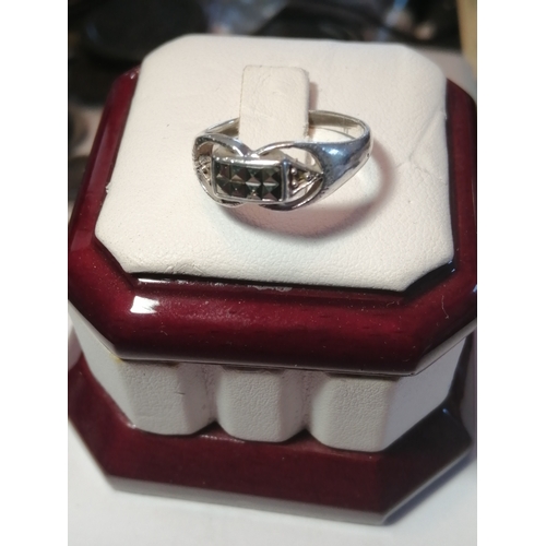 21A - Silver ring 3.05 grams Size N