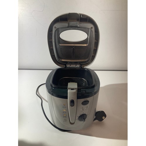 175 - Breville deep fat fryer