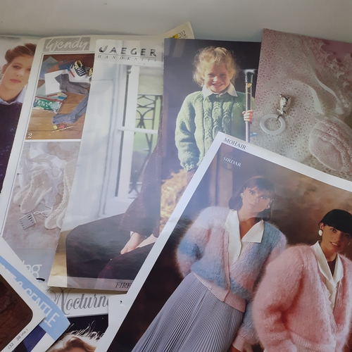 25 - Quantity of vintage knitwear patterns. Various makers and designers