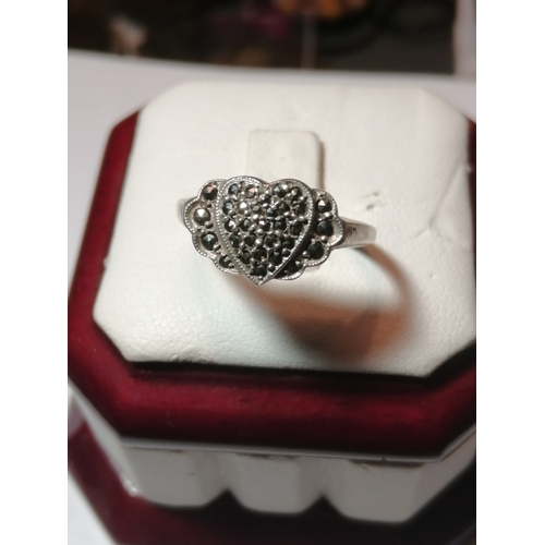 25A - Silver ring with gemstone encrusted heart design 2.77 grams Size O