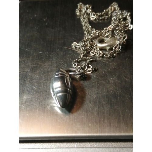 26A - Silver necklace with rugby ball (or American football) pendant 3.04 grams