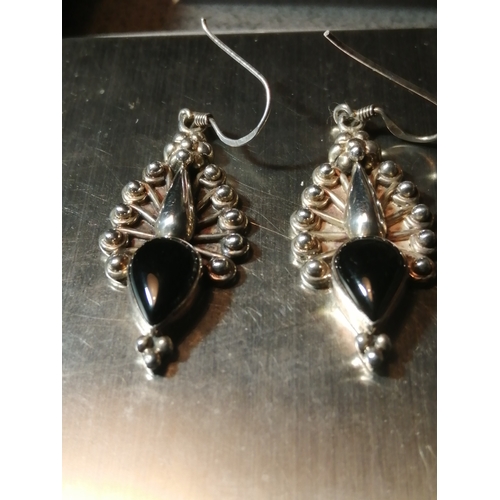 28A - Silver earrings 10.08 grams